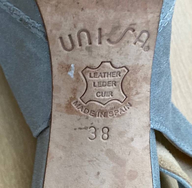 Unisa Scarpe da donna: UNISA Damenschuhe Gr 38 silber Leder – Usato da Neuenhof venduto da fiore011 4