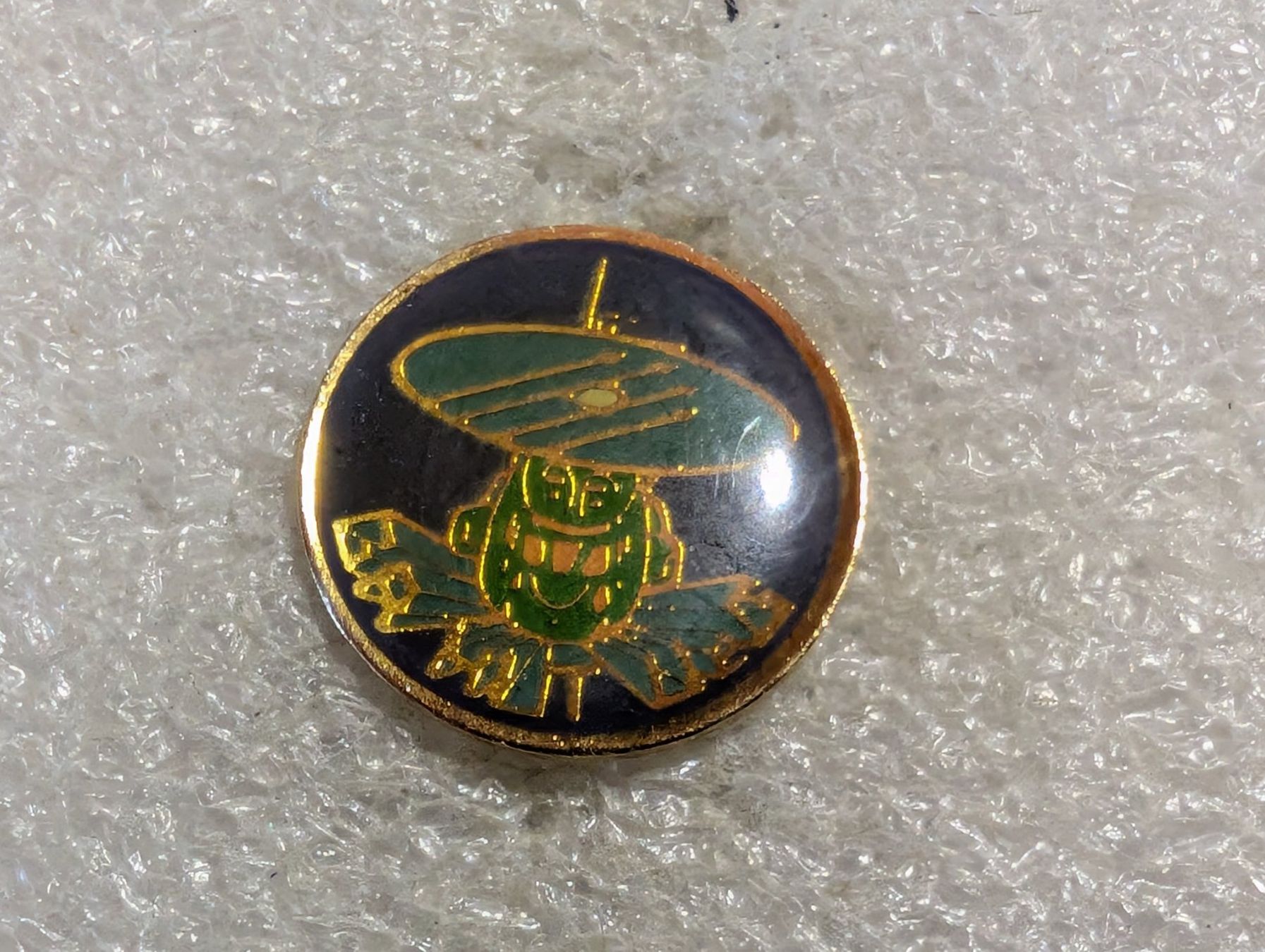 Placchette & Badge: Ansteckpin 133: Helikopter – Usato da Oppligen venduto da Pin-Fall-Shop