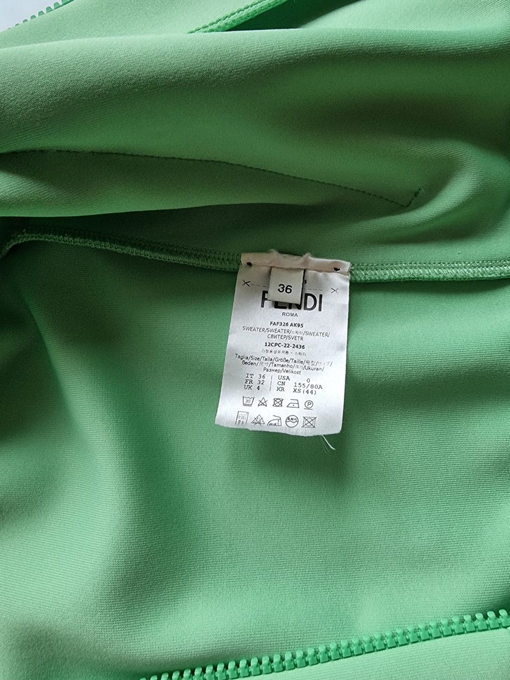 Giacche: FENDI  Kurz Jacke – Usato da Walchwil venduto da AlbertErnst 1