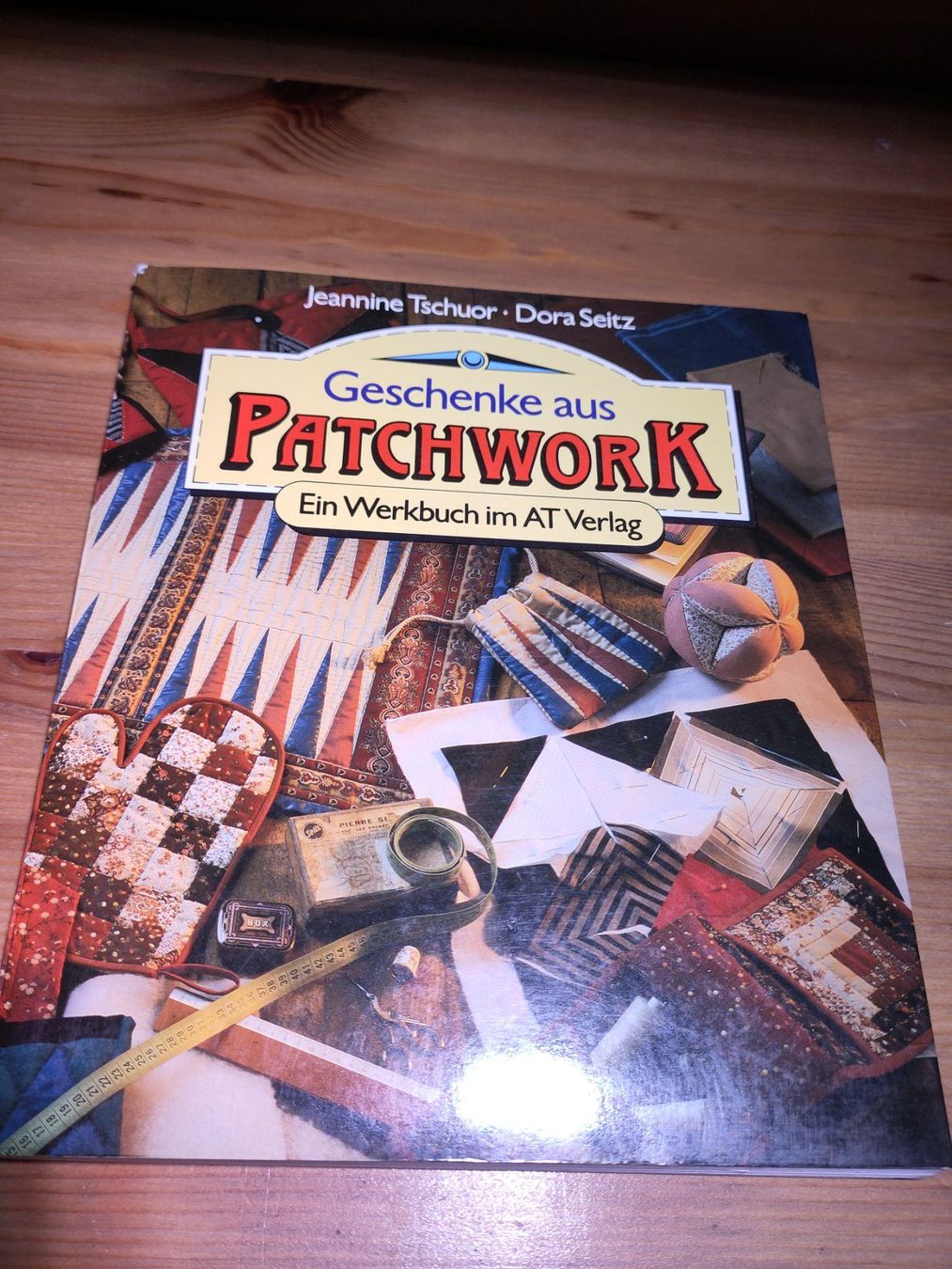 Bücher: Buch: Geschenke aus Patchwork – Gebraucht aus Bülach von Tiefschlaflos