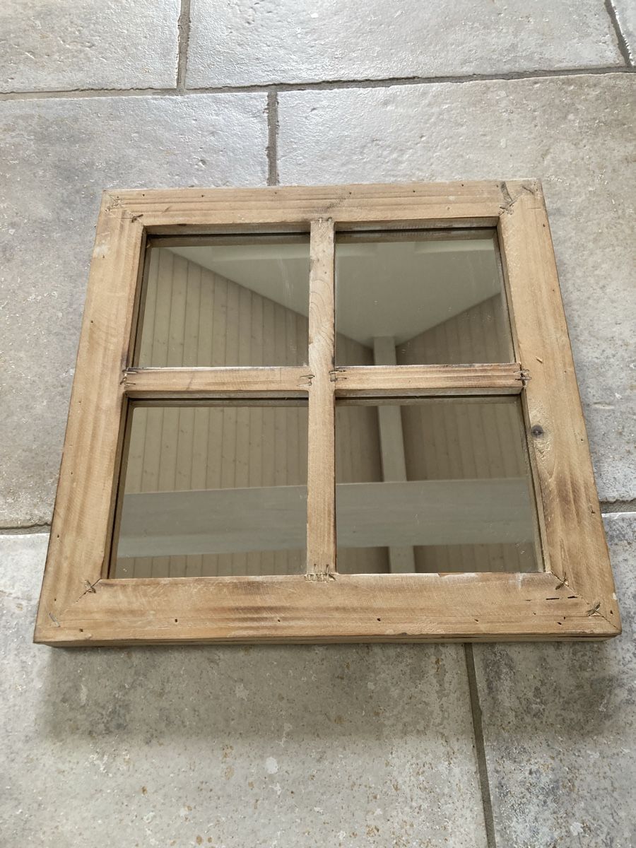 Specchi: Stylischer Holz-Spiegel 36cmx36cm – Usato da Steinmaur venduto da Poleni 1