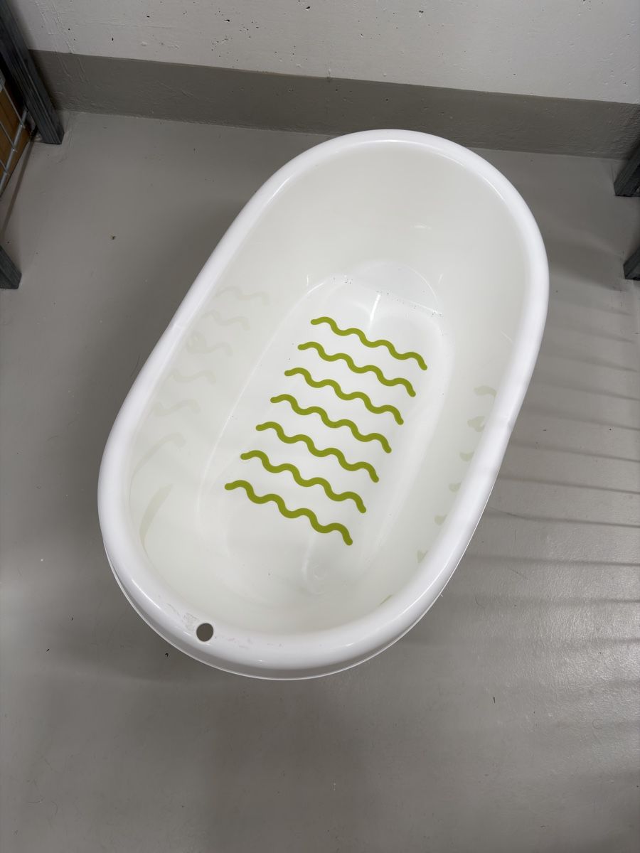 Vasche da bagno: Baby bathtub FREE GRATIS – Usato da Zürich venduto da yas_g5hf