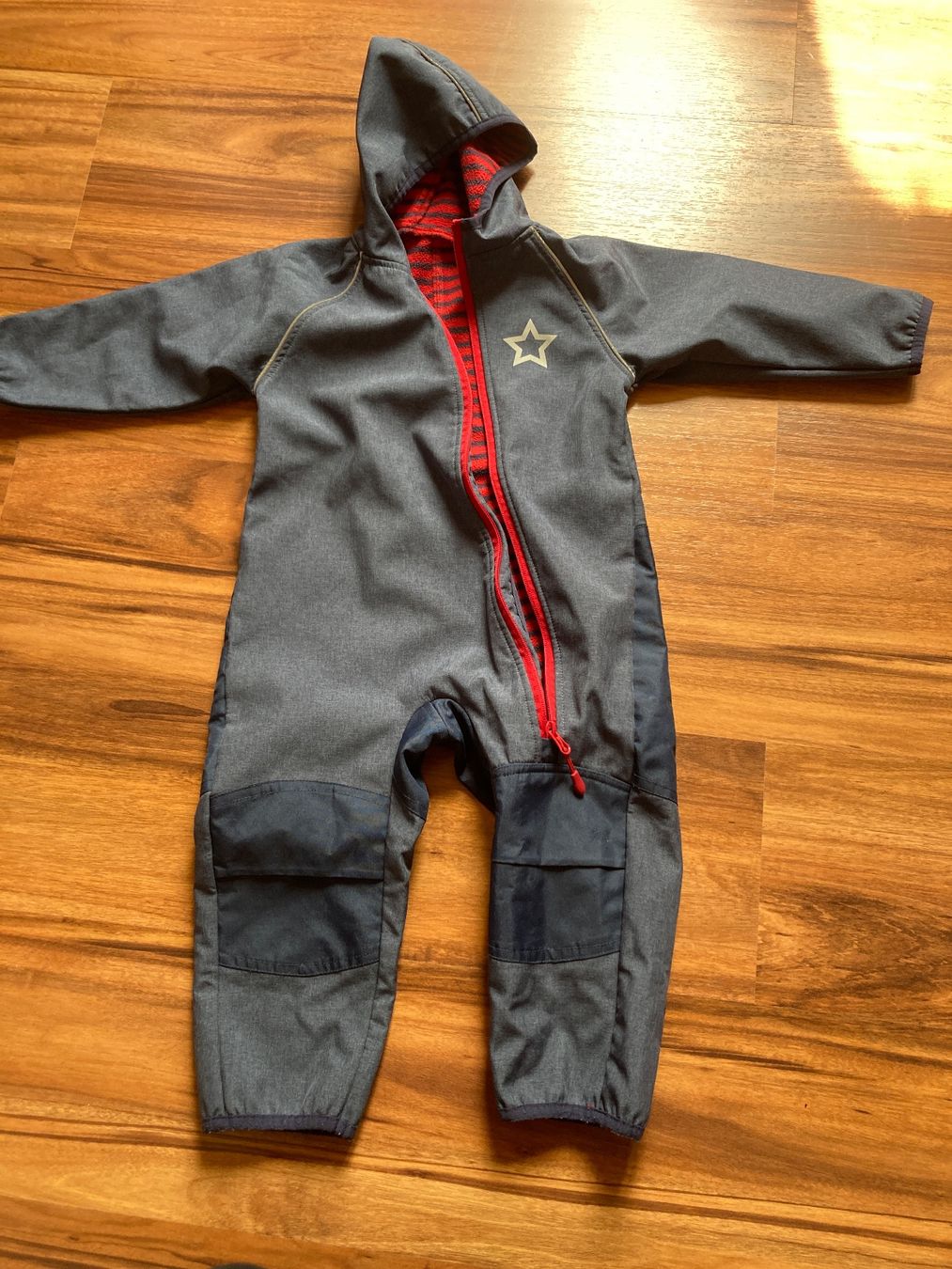 Ensembles: Softsheloverall – D'occasion à Ebnat-Kappel par Polo011