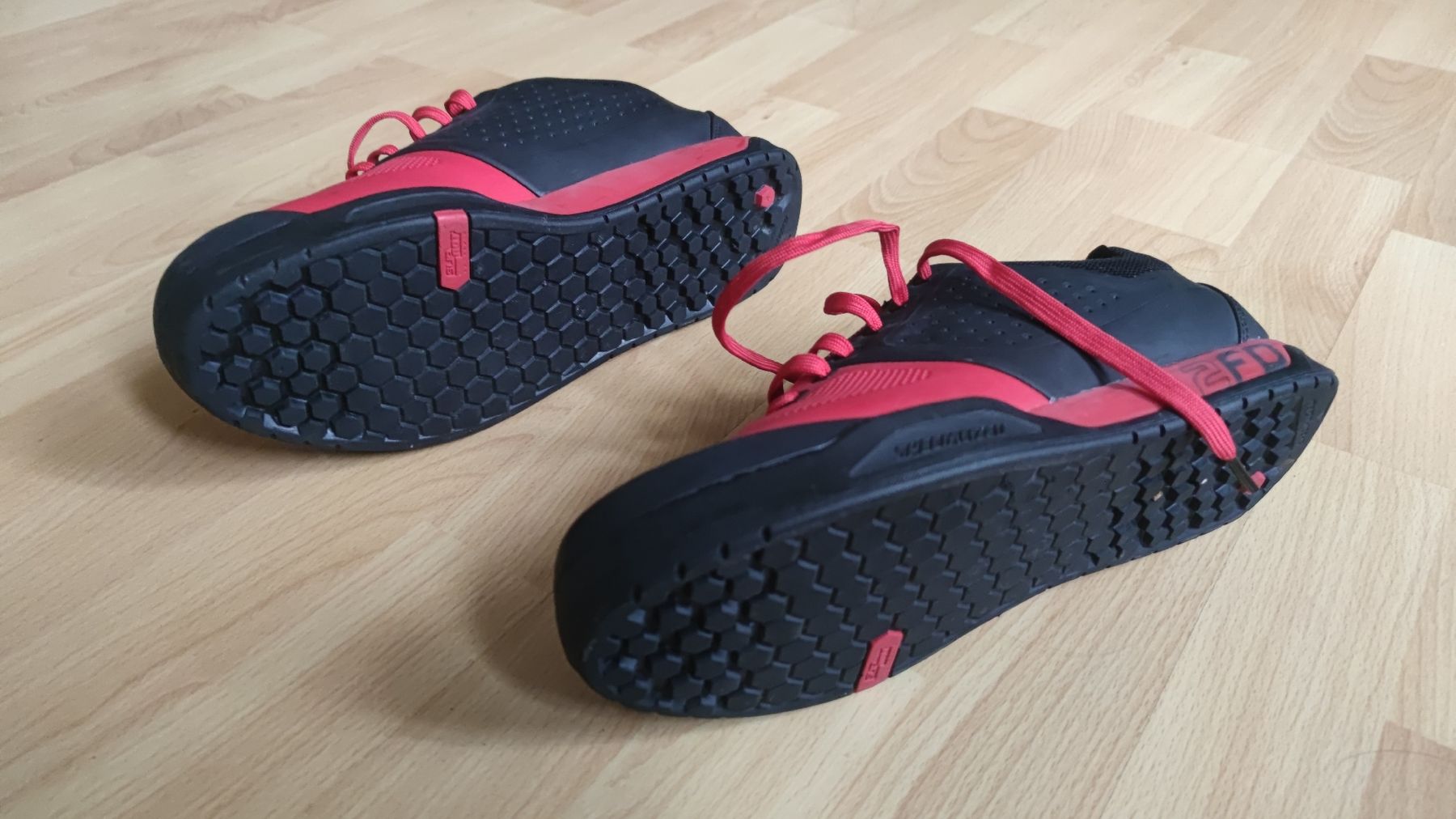 Specialized Herrenschuhe: Specialized 2F0 45.5 Größe  – Neu (gemäss Beschreibung) aus Meggen von Malecifent 3