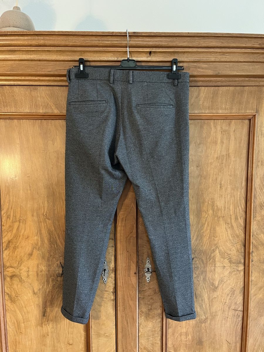 Cinque Pantalons: Chino, dunkelgrau, Gr. 48, cinque – D'occasion à St. Gallen par Gloom22 2