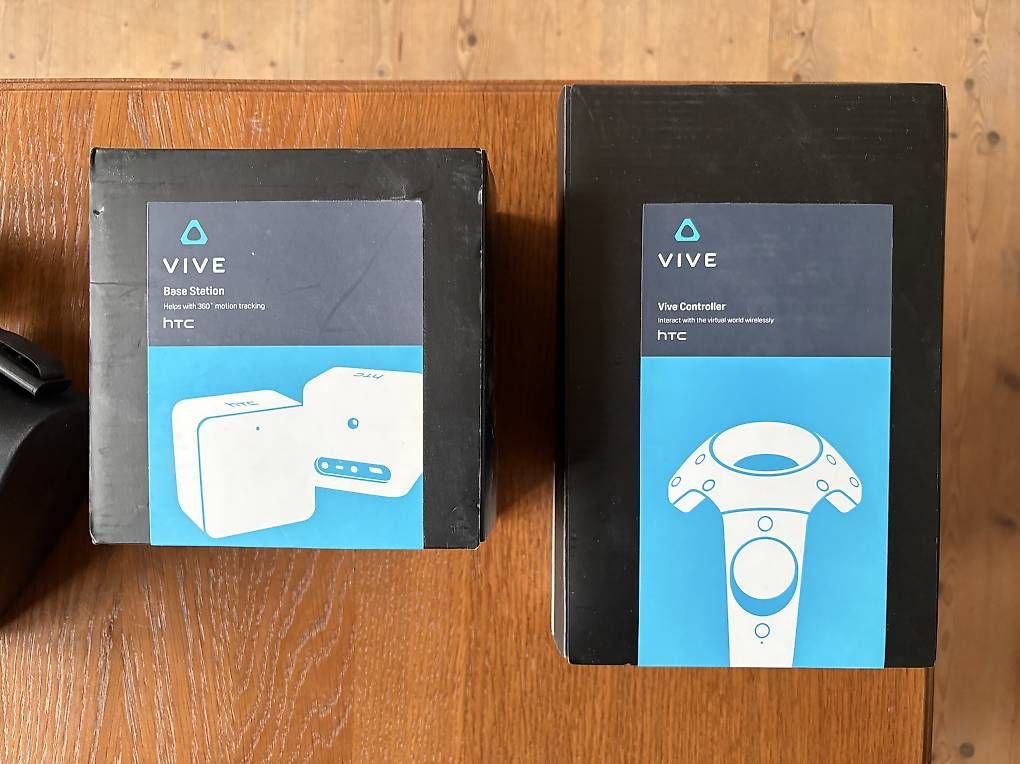 Casque VR: Oculus / HTC Vive Base Station / Controller – D'occasion à Zürich par jachalala 2