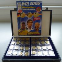 2006, Münzen‑Set „Fußball-Weltmeisterschaft“ mit Heft & Box