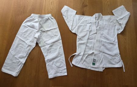 Karateanzug Kinder Budo.ch Körpergrösse 130cm