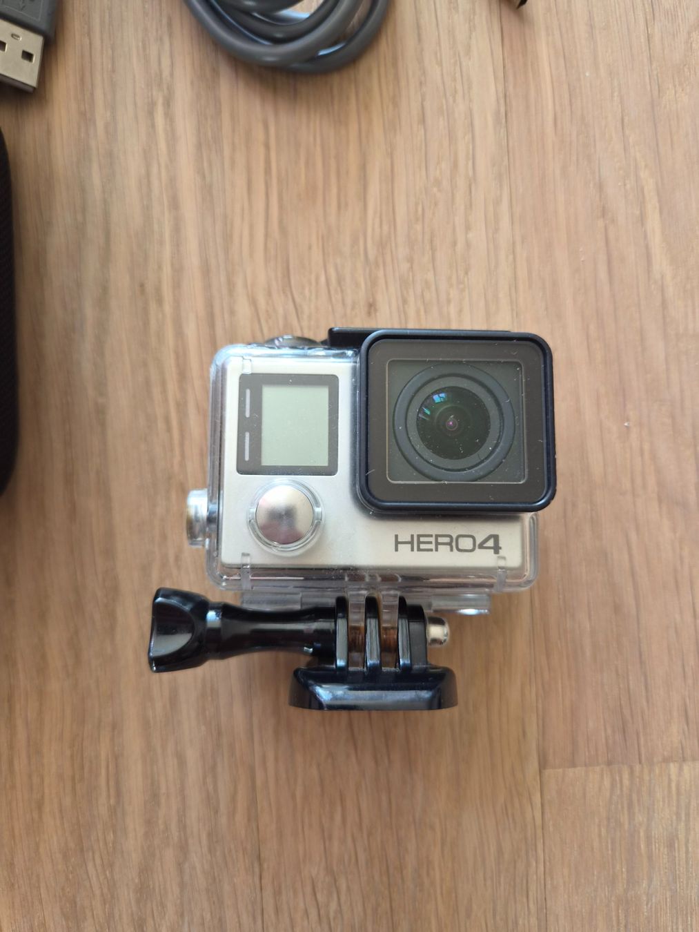 Gopro Action Cam: GoPro Hero 4 Silver Edition – Usato da Wallisellen venduto da soat 4