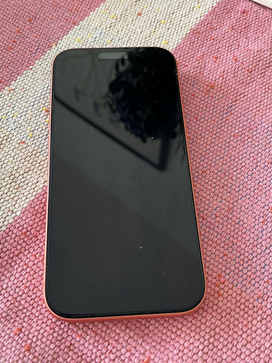 Apple Handys / Smartphones: iphone 17 pro 256gb – Neu (gemäss Beschreibung) aus Kloten von 8o7kA 2