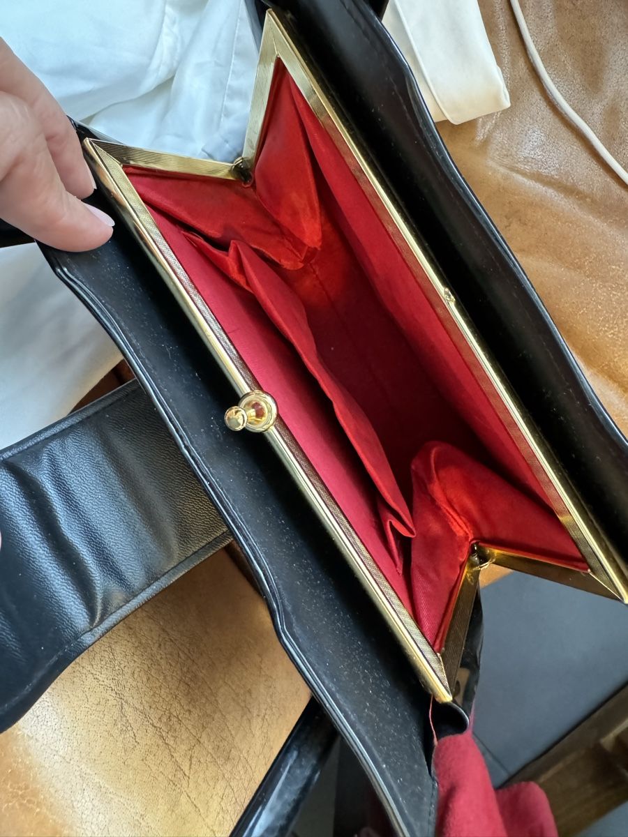 Borse da donna: Lackleder Vintage Tasche – Usato da Obfelden venduto da cesarina10 2