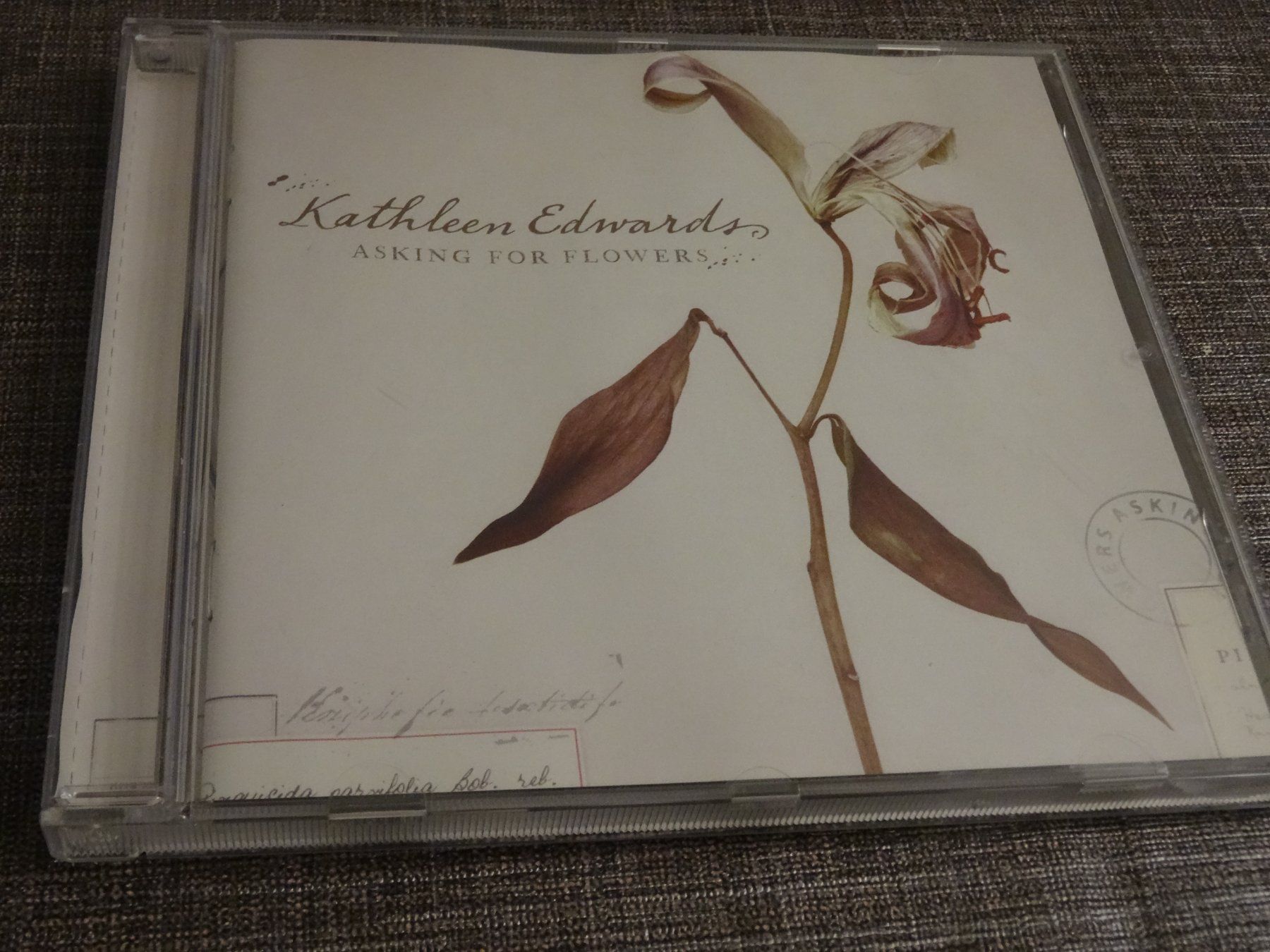 CD: Kathleen Edwards - Asking For Flowers CD – Usato da Olten venduto da Disc-Ausverkauf