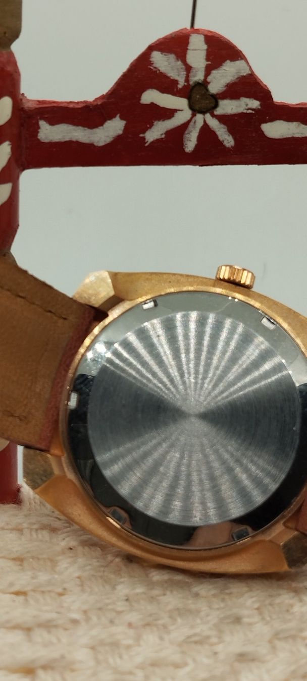 Uhren: Montre cosmos – Gebraucht aus La Chaux-de-Fonds von jac_9llg 7