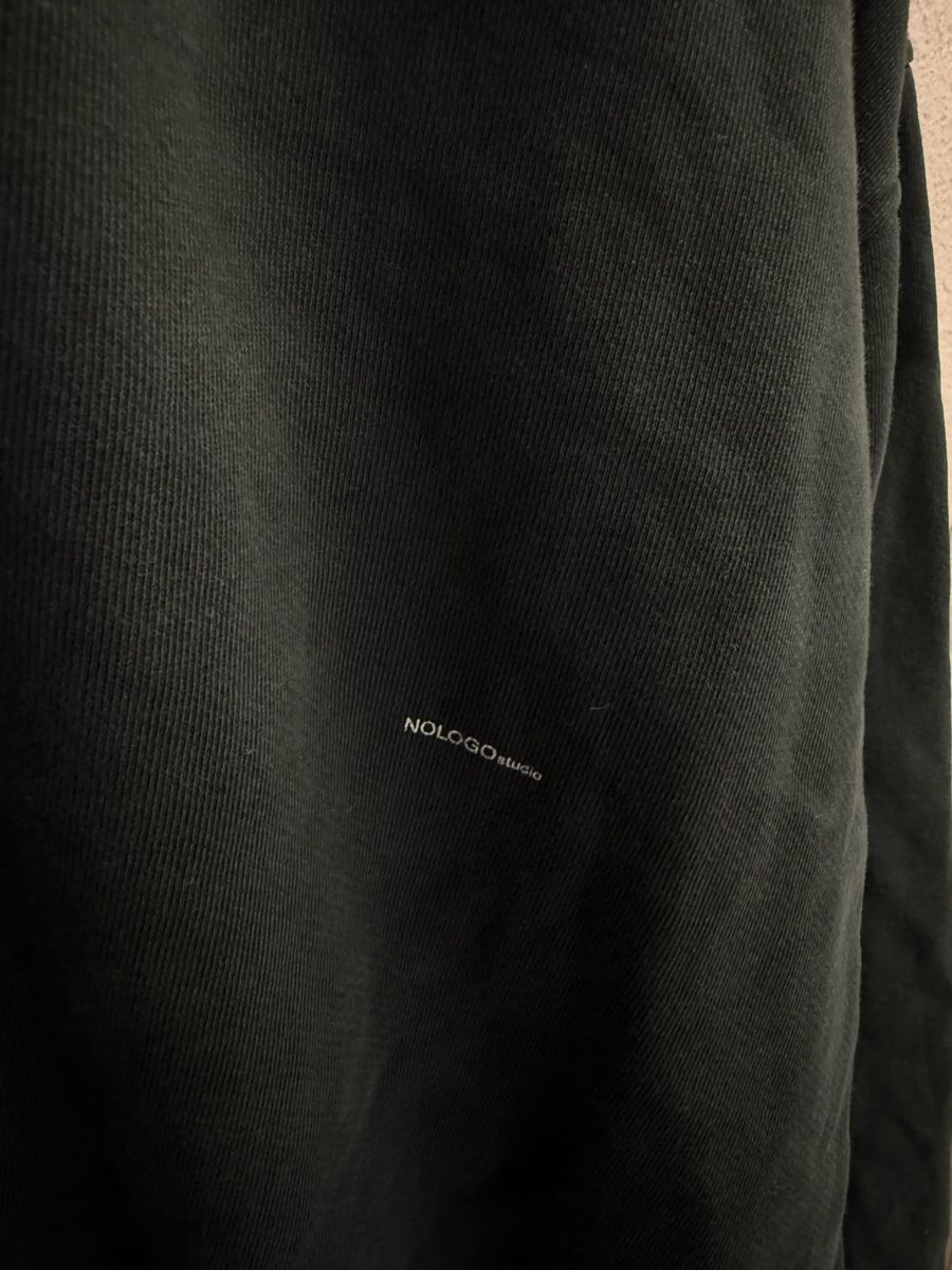 Pullover & Sweatshirts: NOLOGO Pullover M-L – Gebraucht aus Biel/Bienne von lichterhoh 3