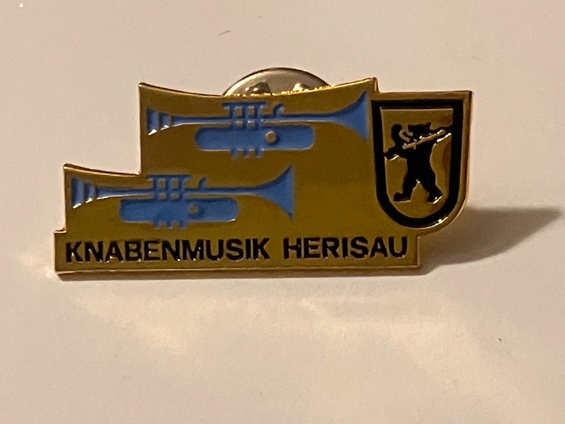 Placchette & Badge: 1 Pin Knabenmusik Herisau – Usato da Basel venduto da djwwpp