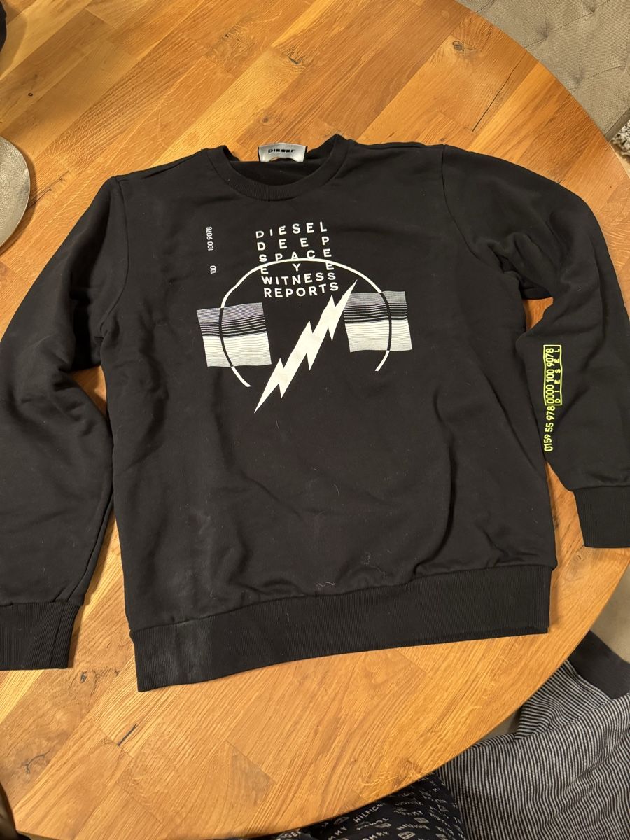 Diesel Maglioni & Felpe: Diesel Sweater - M – Usato da Zürich venduto da ErnstS_23