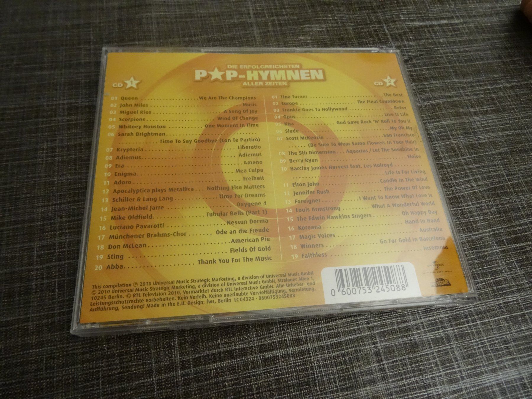 CD: Die Ultimative Chartshow - Erfolgreichsten Pop-Hymnen CD – Usato da Olten venduto da Disc-Ausverkauf 1