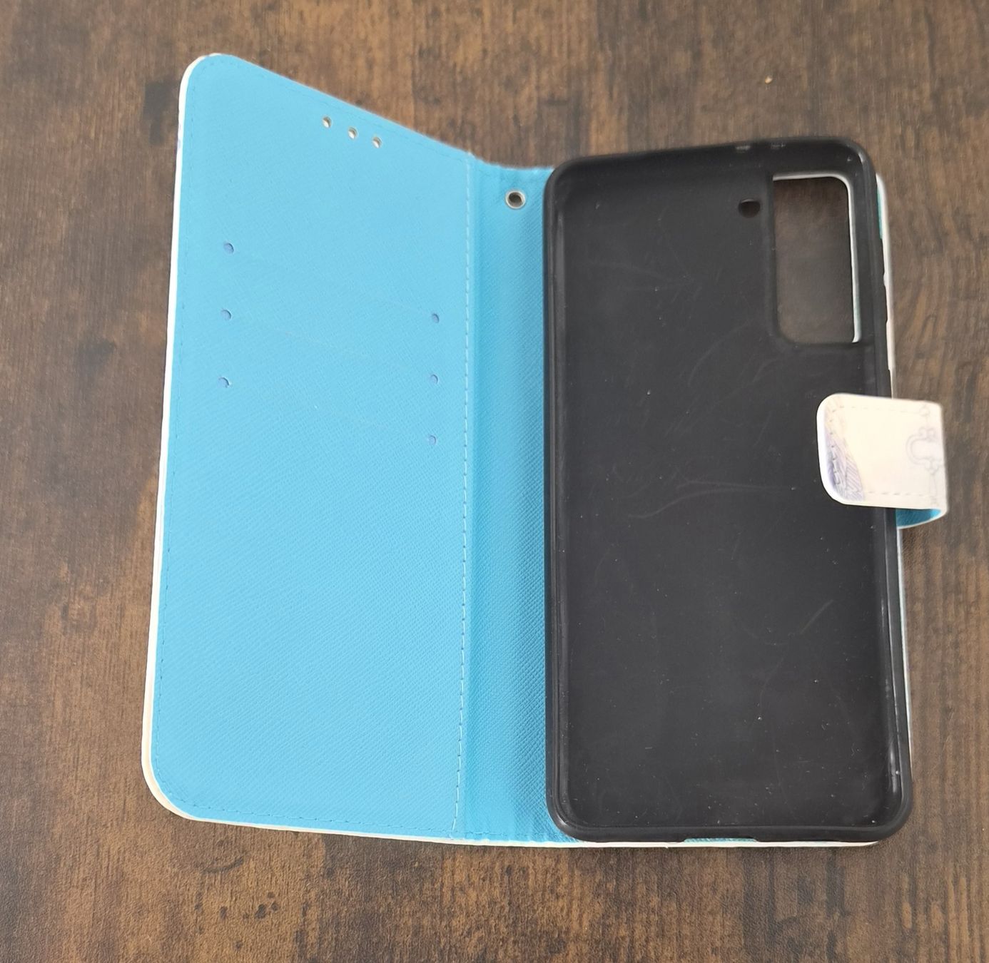 Samsung Cover & Protezioni schermo: Samsung Galaxy S21 PLUS Hülle Cover – Usato da Affoltern am Albis venduto da thingsANDthings 1