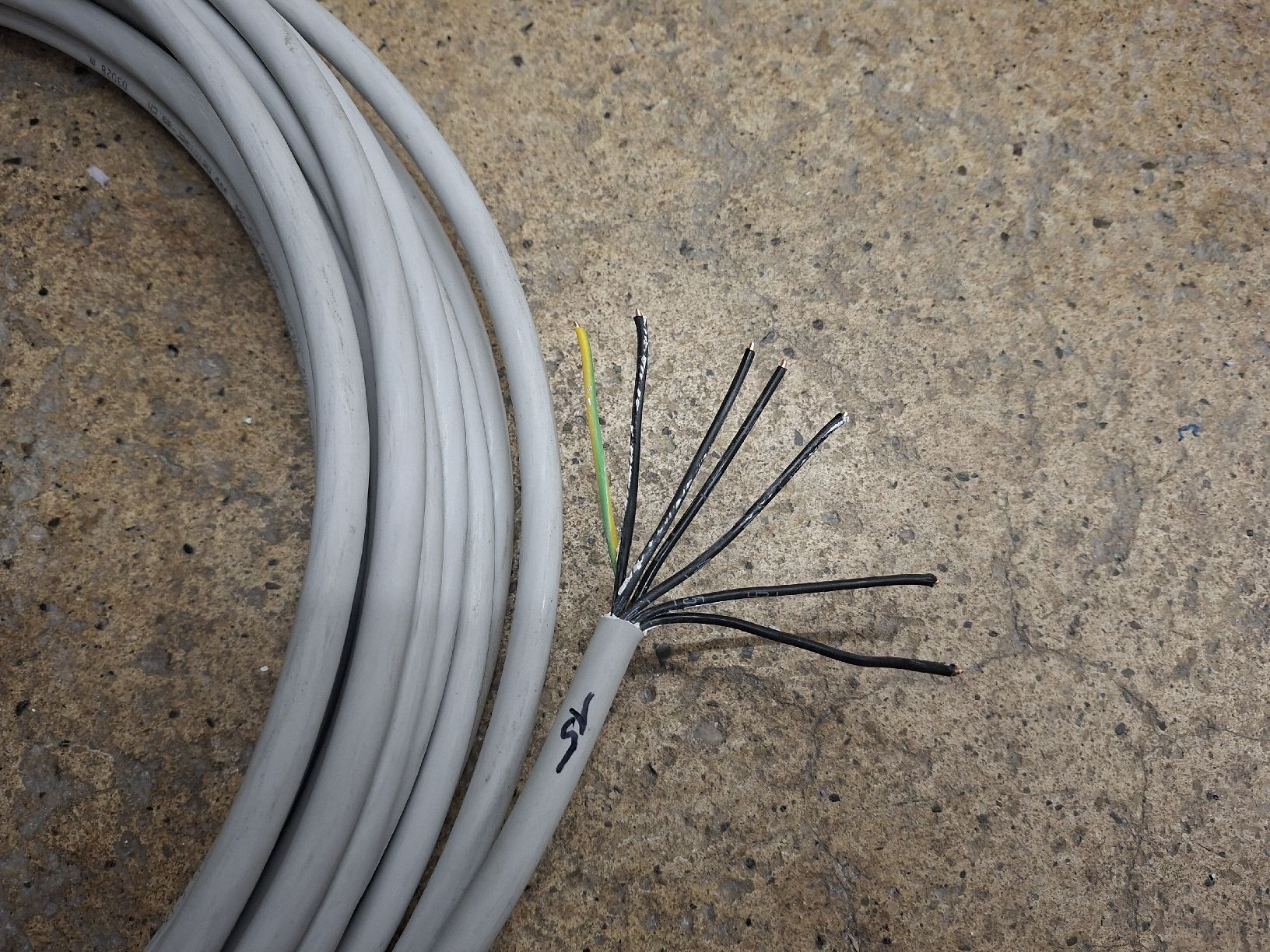Câbles: FE0 Kabel 7x1.5mm² ca. 15 Meter – Neuf (Voir description) à Neunkirch par MaElekt 1