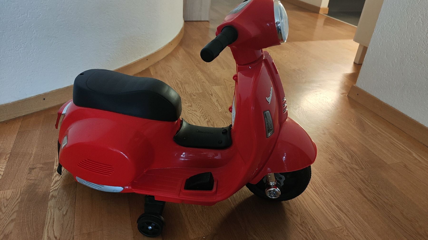 Vespa Véhicules pour enfants: Vespa – Neuf (Voir description) à Renens VD par ste_8t9l 1