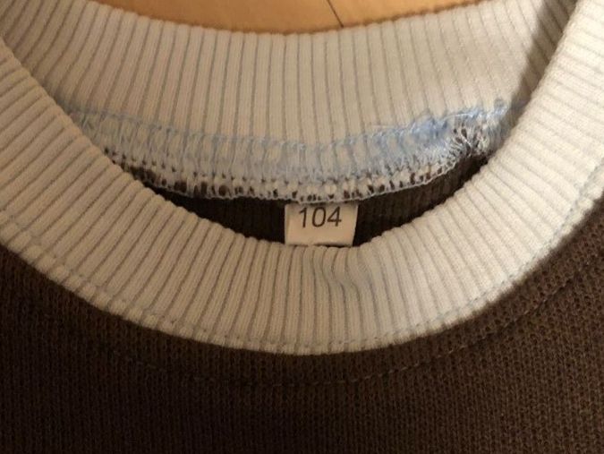 Pulls et sweat-shirts: Pullover Grösse 104 – D'occasion à Vilters par san_2t9g 1