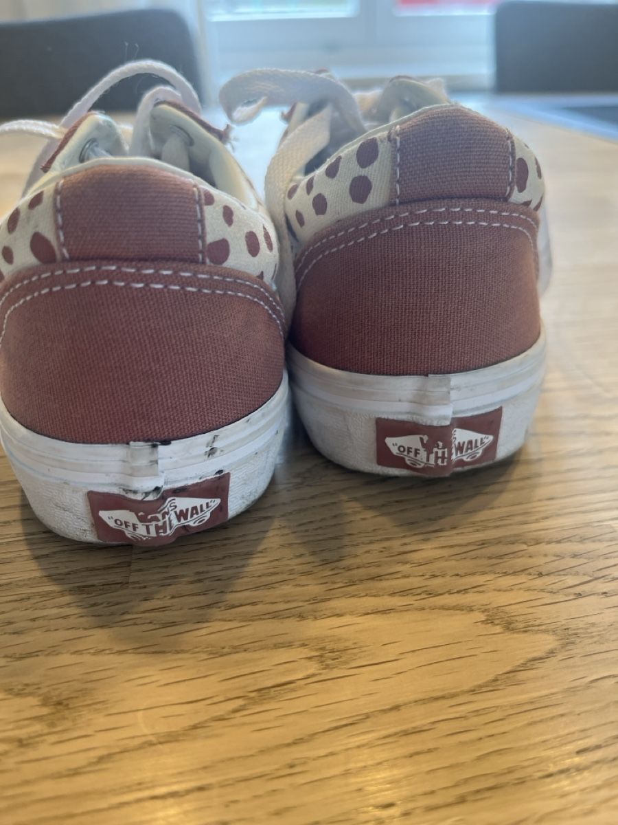 Vans Scarpe per ragazze: Vans Gr. 34 – Usato da Münchwilen TG venduto da Kaira0811 1