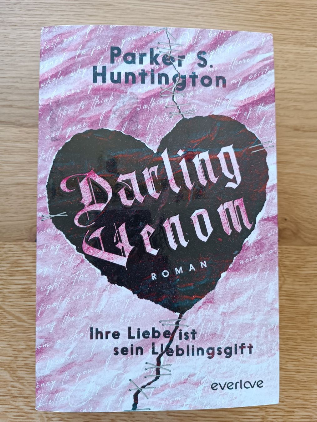 Libri: Darling Venom – Usato da Schwarzenberg LU venduto da liloo84