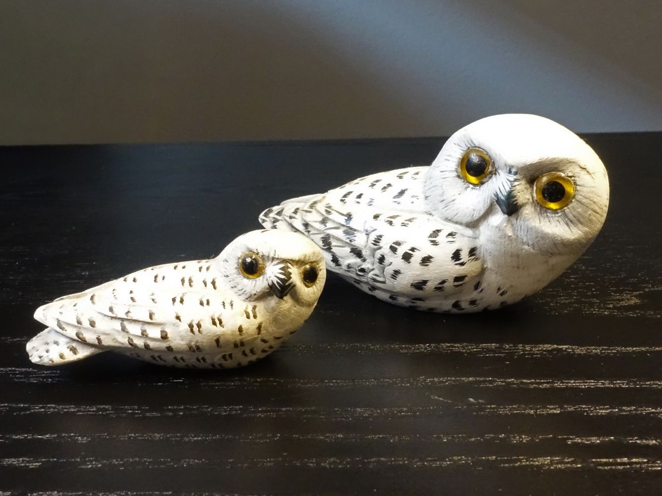 Statuette: Schneeeule / Eule aus Holz, 2 Stück – Usato da Russikon venduto da Eulenfeder