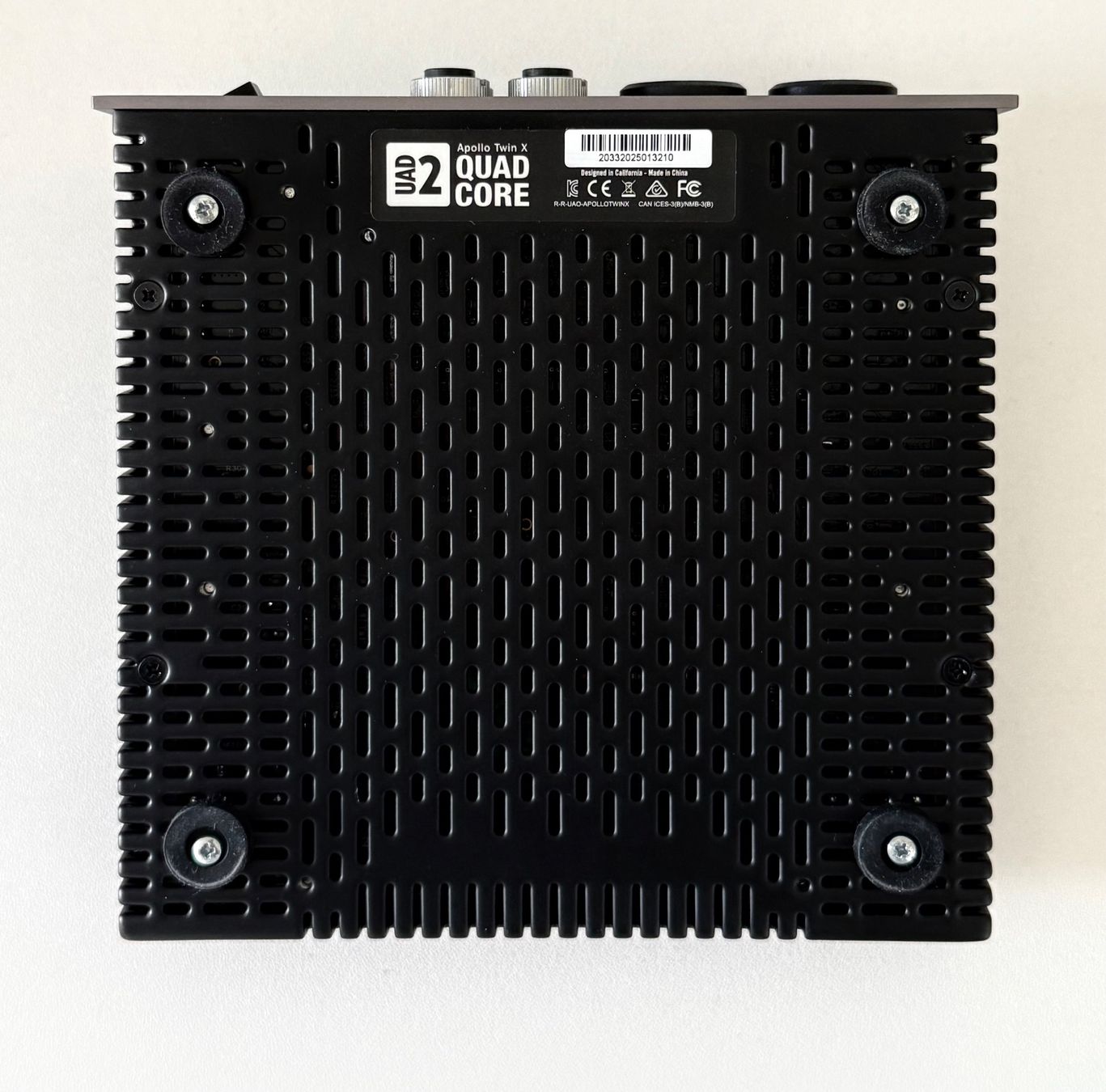 Universal Audio Attrezzatura per studi di registrazione: Apollo Twin X QUAD Core Universal Audio – Nuovo e nell'imballaggio originale da Lausanne venduto da ric_k28l 4