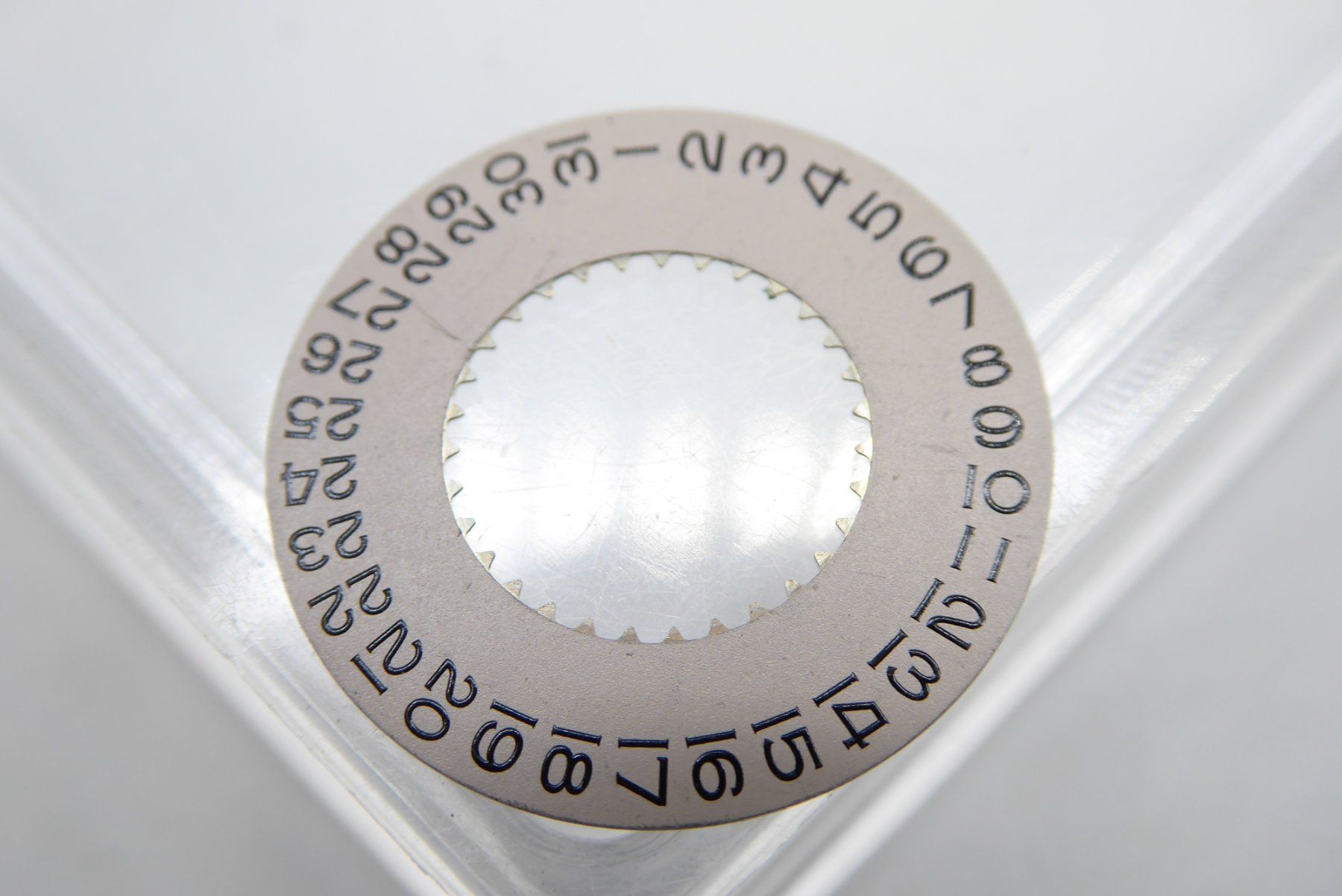 Rolex Orologi: Rolex Date indicator 2235, Rose 21mm – Usato da Geneve venduto da adr_xk6n 4