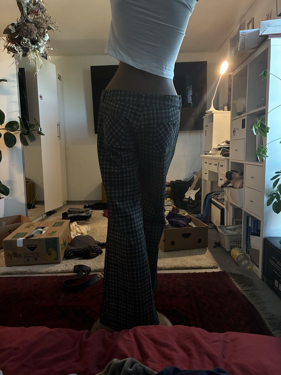 Hosen: Karierte Hose – Neu (gemäss Beschreibung) aus Ueberstorf von nai_9z9s 2