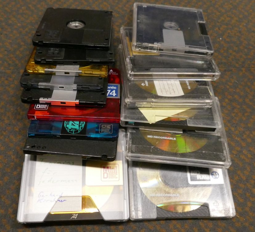 Minidisc Walkmans und Zubehör (Gebraucht) in Wenslingen für CHF 50 ...