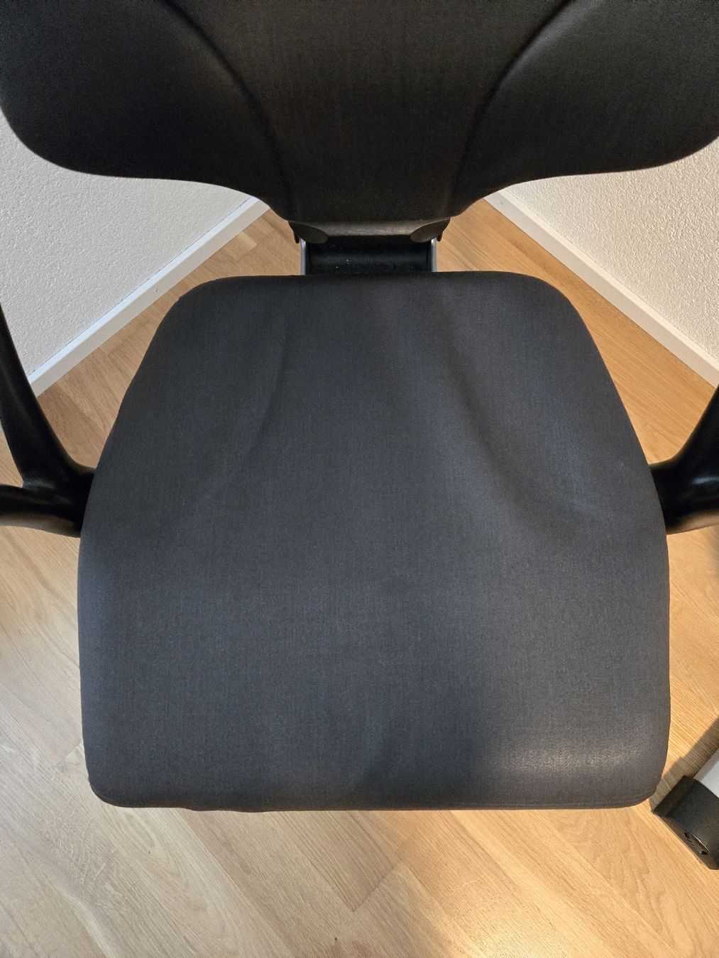 Giroflex Sedie: Bürostuhl Giroflex 64-7578 – Usato da Cazis venduto da sim_sn68 1