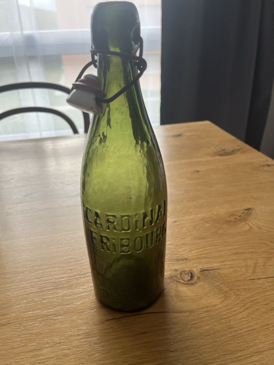 Bottiglie: Bouteille bière cardinal – Usato da Neyruz FR venduto da Martin0129