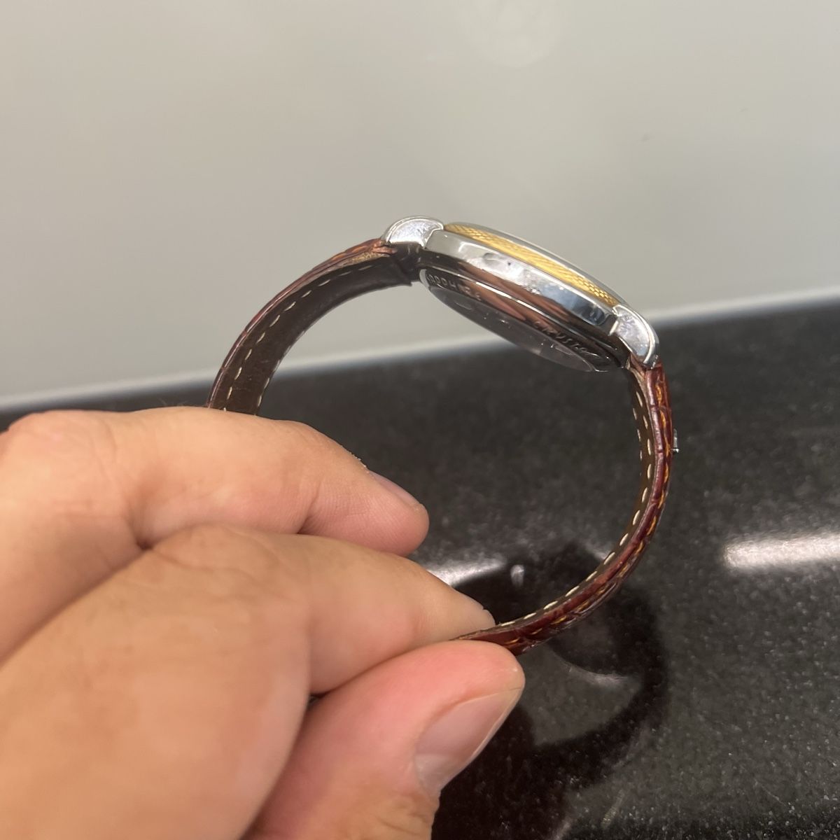 Armbänder & -reifen: Wunderschöne Uhr zu verkaufen  – Gebraucht aus Wil SG von Cristiano02062017 2