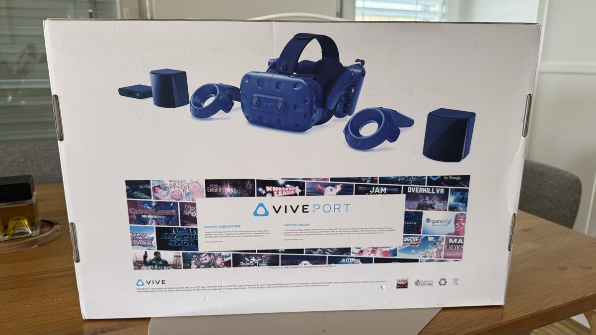 HTC Casque VR: HTC Vive Pro VR Headset Bundle – D'occasion à Préverenges par dbersiga 1