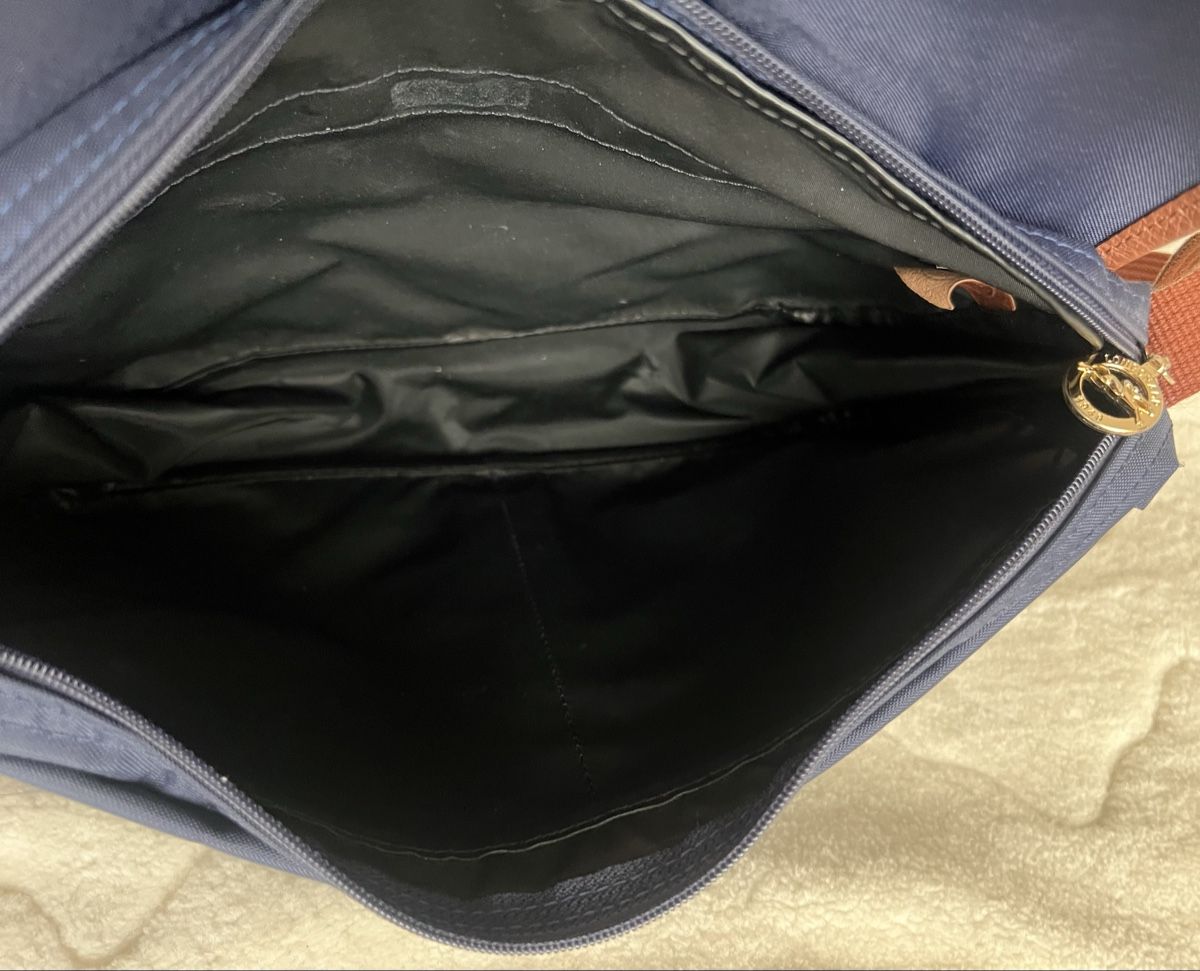 Longchamp Borse da donna: Longchamp Umhängetasche blau  – Usato da Uster venduto da Family_Boutique 6