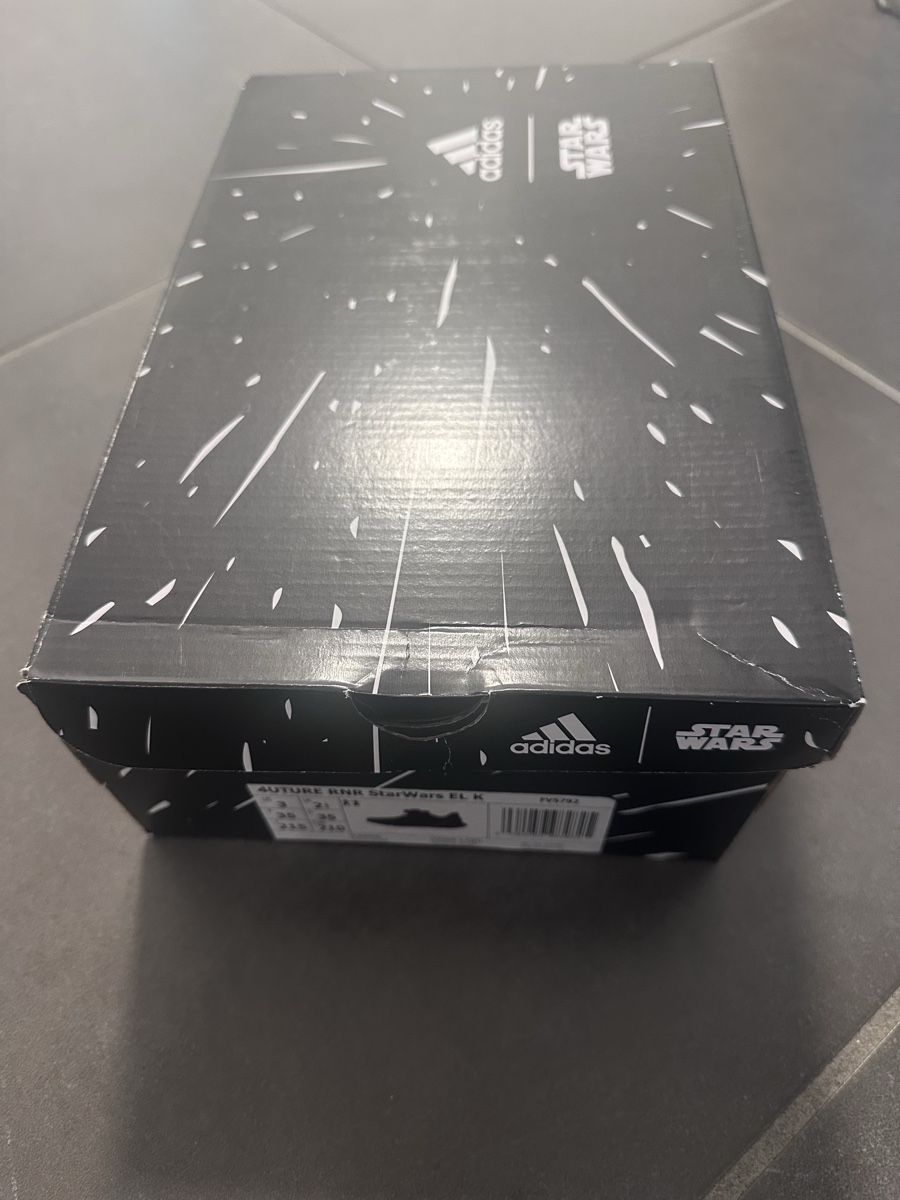 Adidas Herrenschuhe: Adidas star wars gr. 35 – Neu und originalverpackt aus Laupen BE von Smythe 3