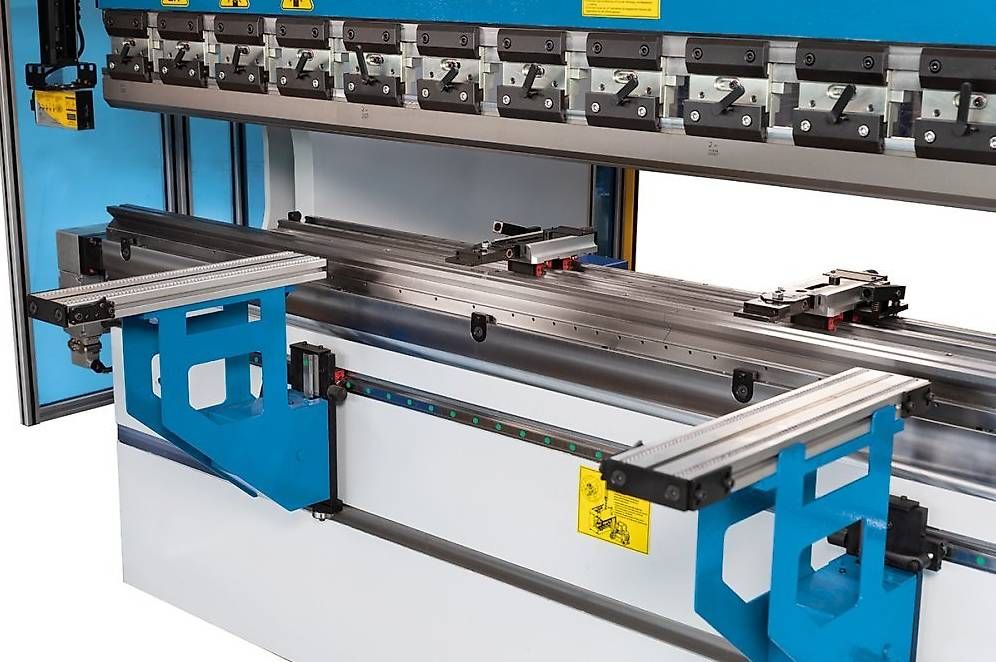 Tutte le macchine: Abkantpresse Knuth AHK V 30135 CNC – Nuovo e nell'imballaggio originale da Kestenholz venduto da hstech.ch 4