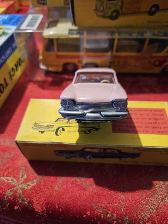 Dinky Toys Chrysler Saratoga 550 Rose Vintage (Neuf (Voir description)) à Satigny pour CHF 125 – avec livraison | Acheter sur