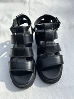 Schwarze Sommersandalen, Gr. 32 - bequem & stylisch!