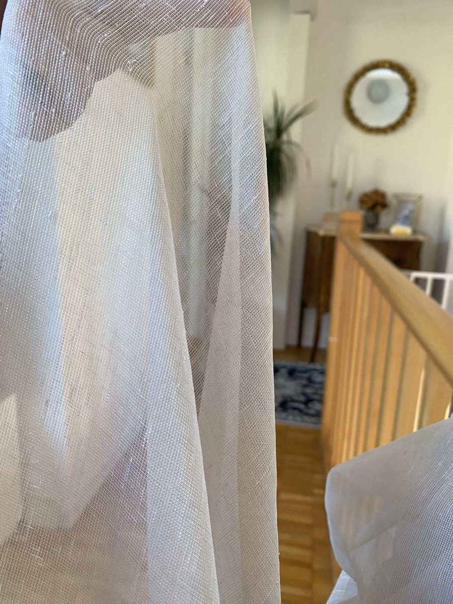Vorhänge: Curtain – Gebraucht aus Blonay von art_7f87 5