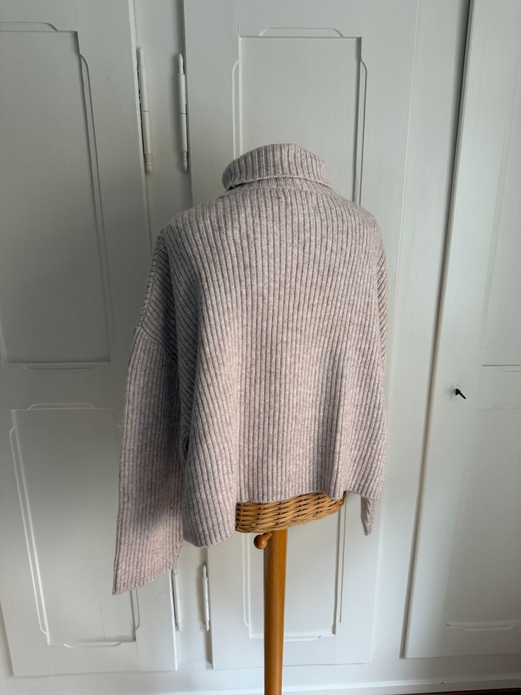 Only Maglioni & Felpe: ONLY - Rollkragen Strickpullover beige XXXL – Usato da Zürich venduto da Diazaio 2