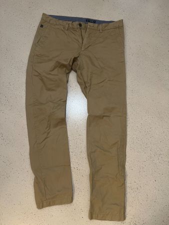 Hose von Esprite Regular Fit Gr 34/34