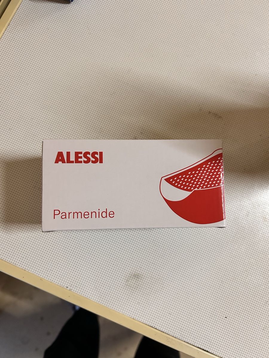 Alessi Elettrodomestici da cucina: Alessi Pyramide Käsereibe neu/originalverpackt – Nuovo e nell'imballaggio originale da Horgen venduto da Sunshine_12399 2