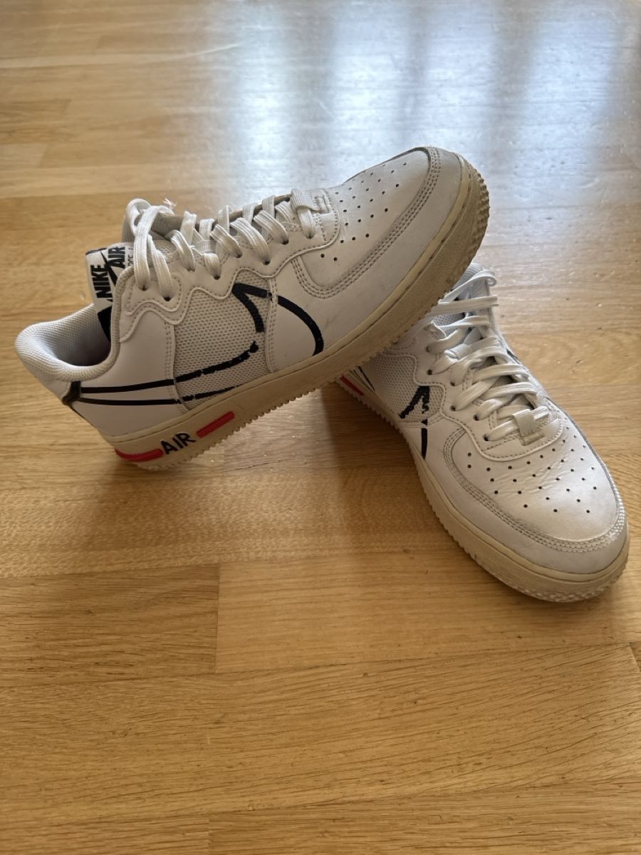 Nike Scarpe da uomo: Nike air force 1 – Usato da Zürich venduto da Fabiooduartee