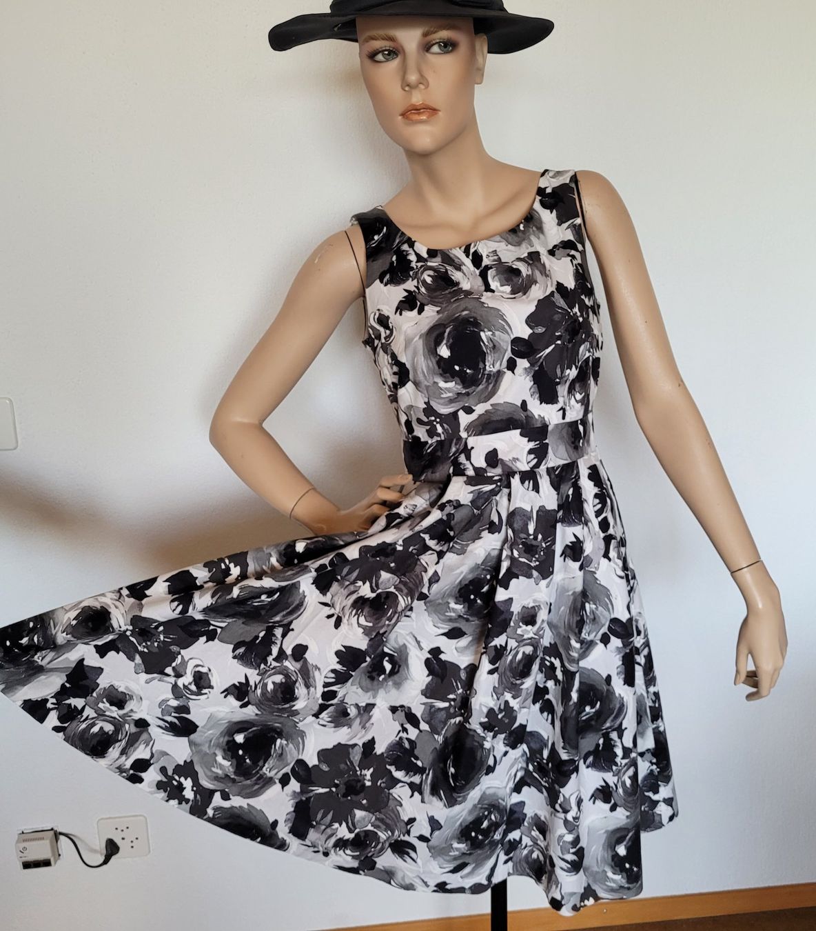 Vestiti: Rockabilly Kleid Grösse 36 – Nuovo e nell'imballaggio originale da SCHÜBELBACH venduto da CoKaHa 1