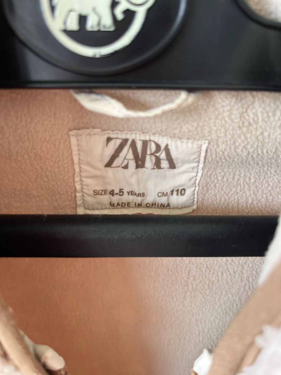 Zara Giacche & Cappotti: Zara Jacke, Gr. 110 – Usato da Wauwil venduto da LoU-AiRiN 2