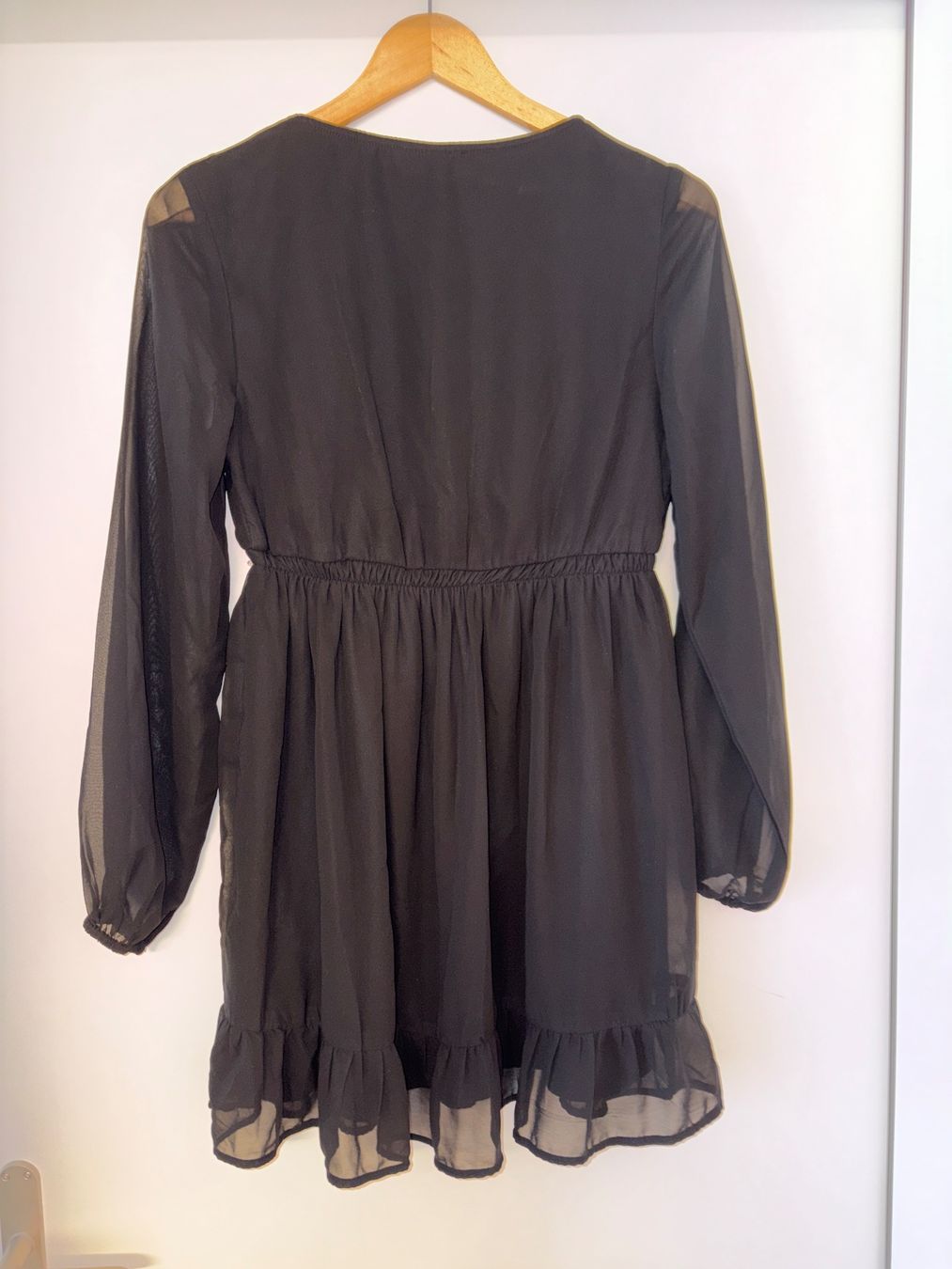 H&M Vestiti: Schwarzes H&M Kleid, Gr. S – Usato da Emmen venduto da dra_pn8b 1