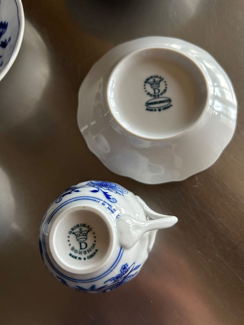 Tasses: Mocca- und Kaffee- oder Teetasse – Neuf (Voir description) à Amsoldingen par Lonicera274 1
